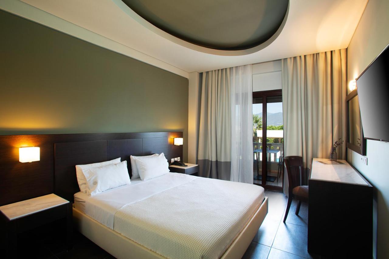 Heaven Hotel Thessaloniki Airport Neon Rysion 外观 照片